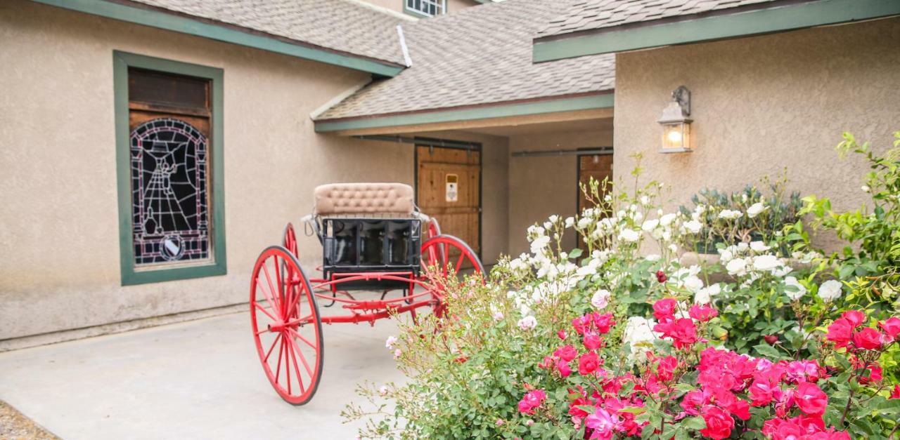 The Eden House Vineyard Hotel Templeton Exterior photo
